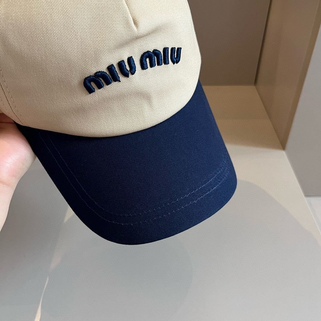 Miu Miu Caps